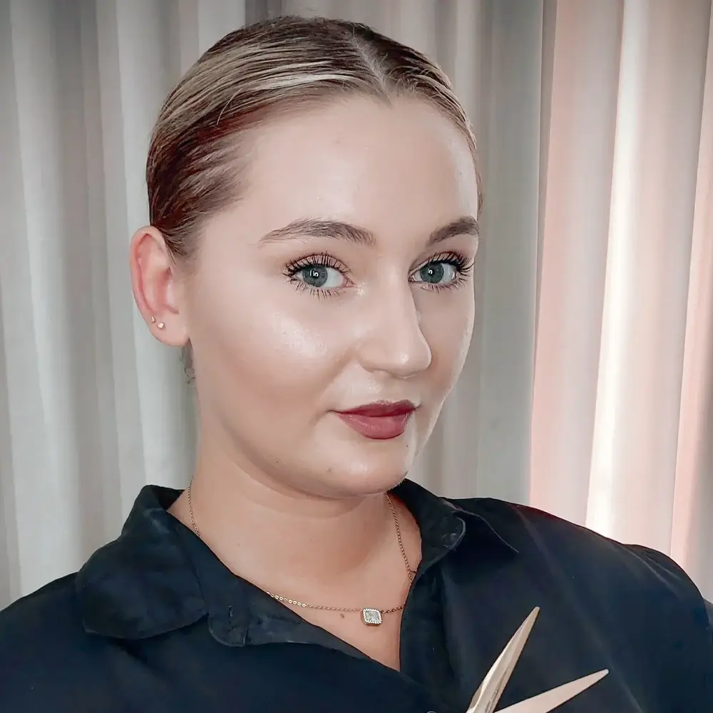 Aleksandra - Manager & Stylistka Fryzur Ekspertka W Pielęgnacji Włosów, Salon Fryzjerski i Kosmetyczny Beauty Moments
